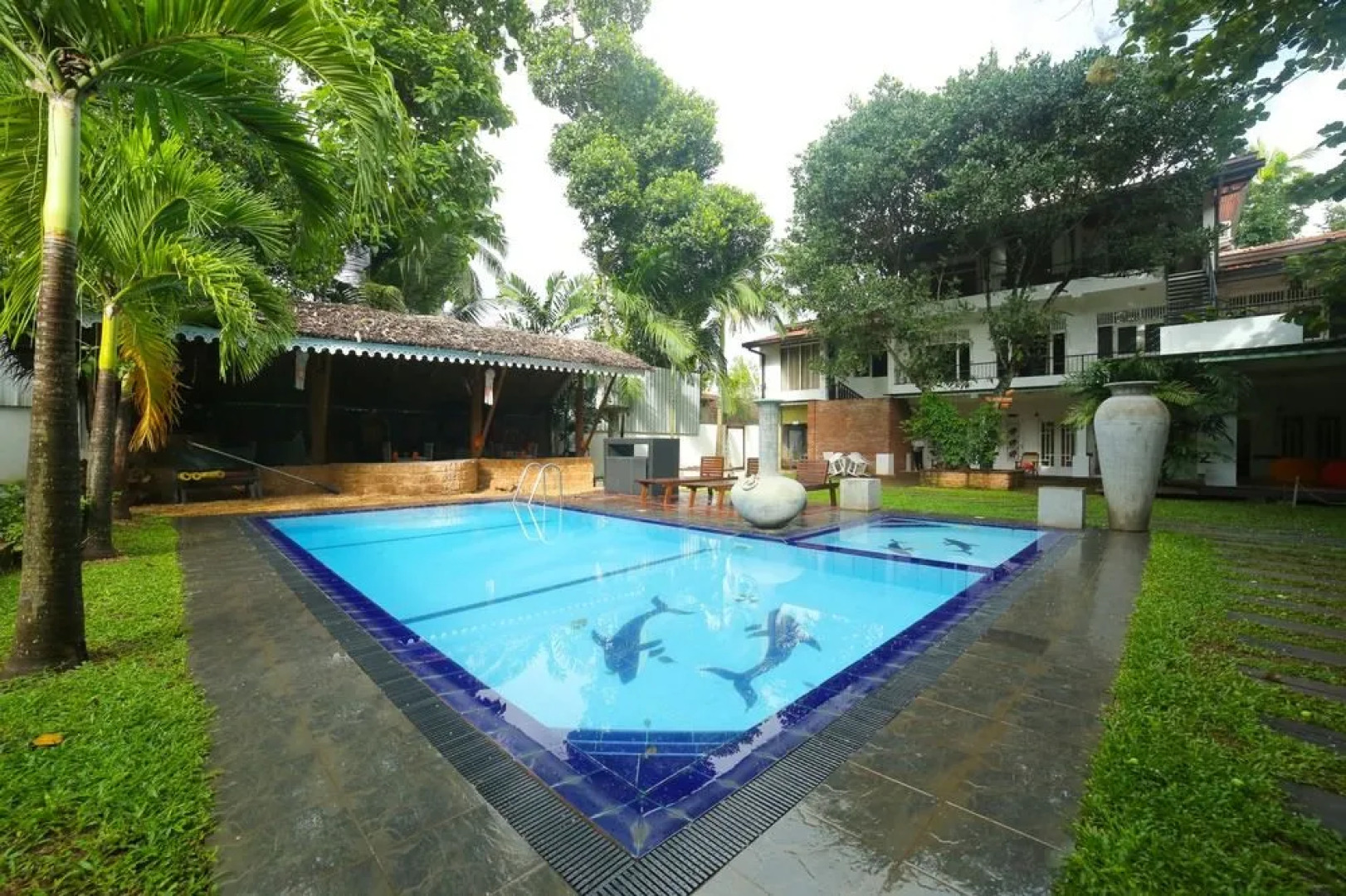 Travelers Lodge by City Hub