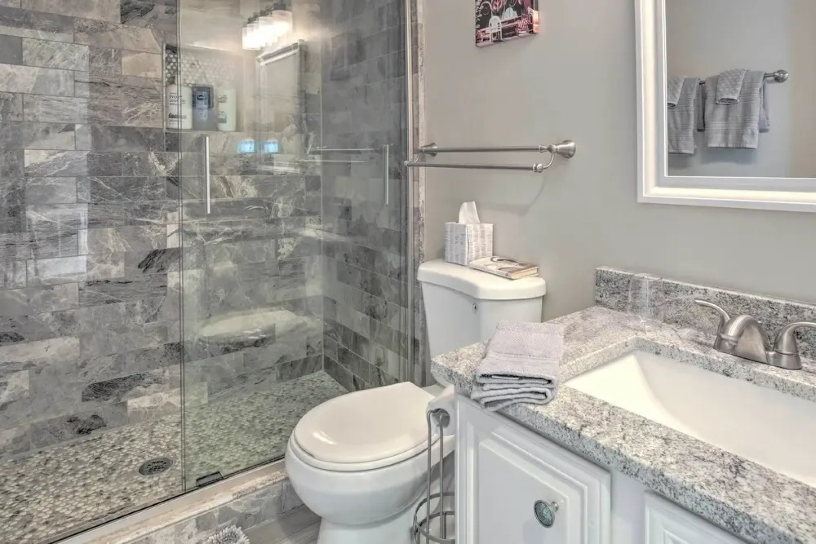 'indigo Cottage' w/ Deck on Lake Arrowhead!