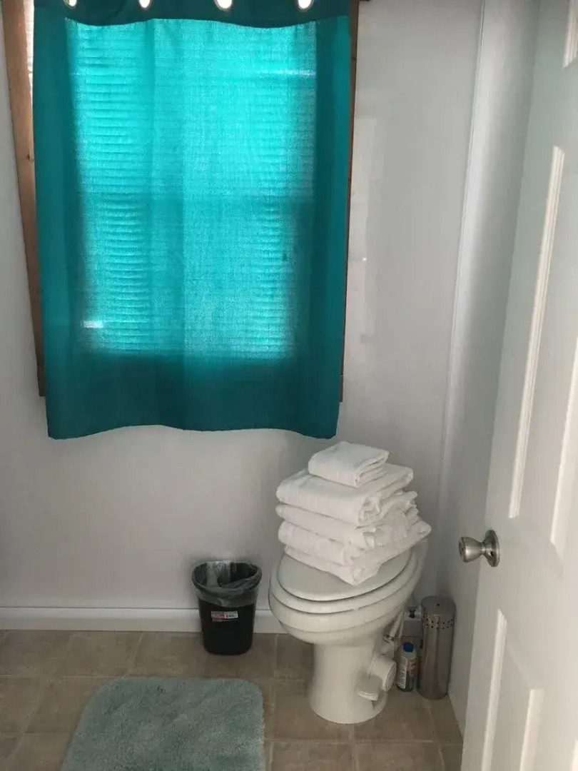 Mangrove Marina and Resort Aqualodge Houseboats