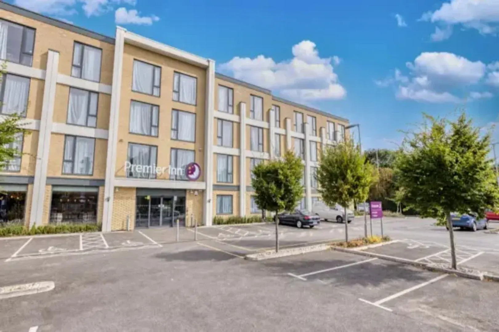 Premier Inn Bury St Edmunds North - A14
