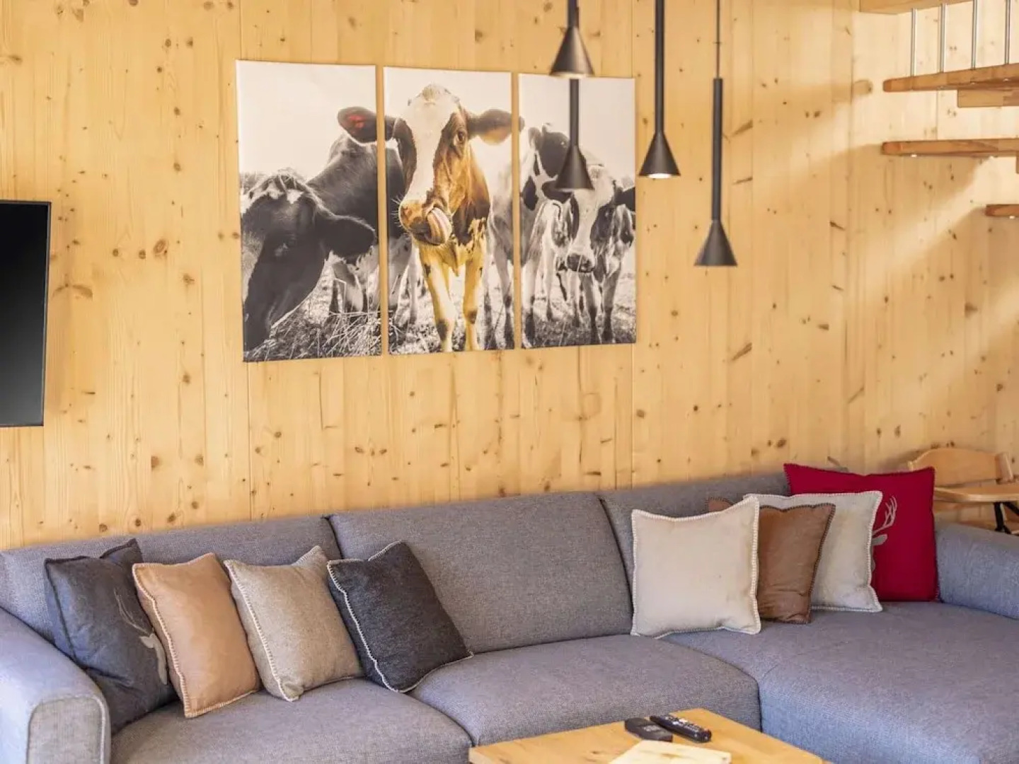 Chalet by the ski Lift With Balcony and Sauna