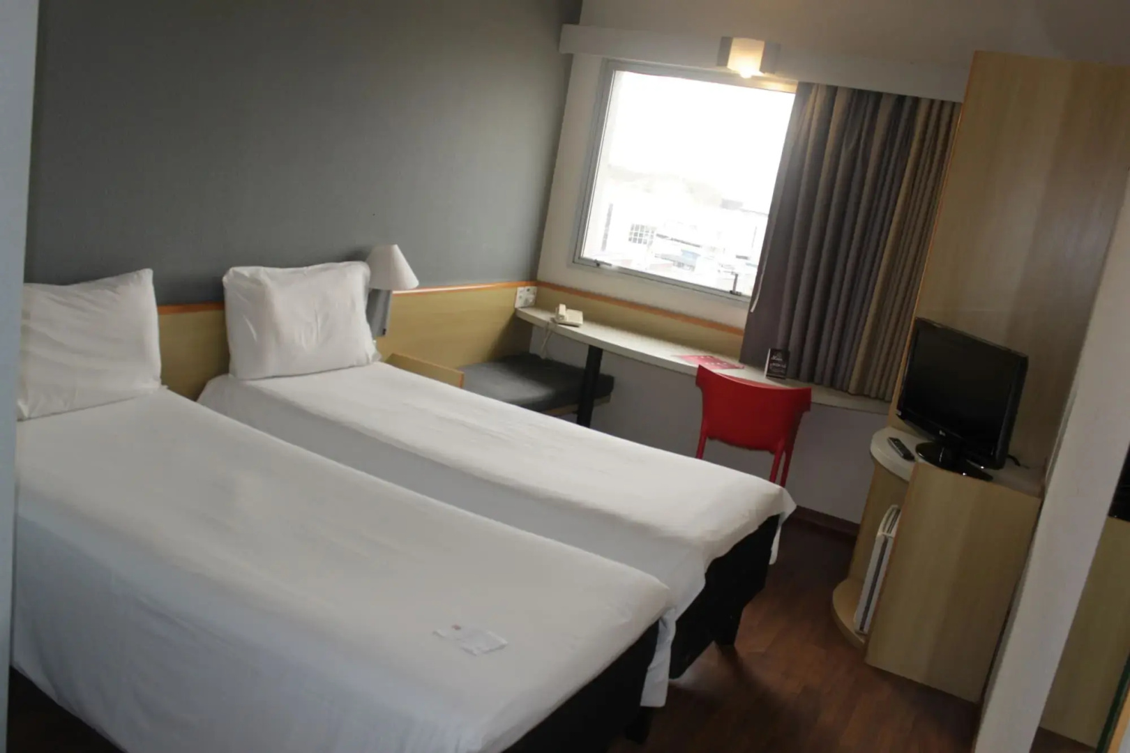 ibis Betim