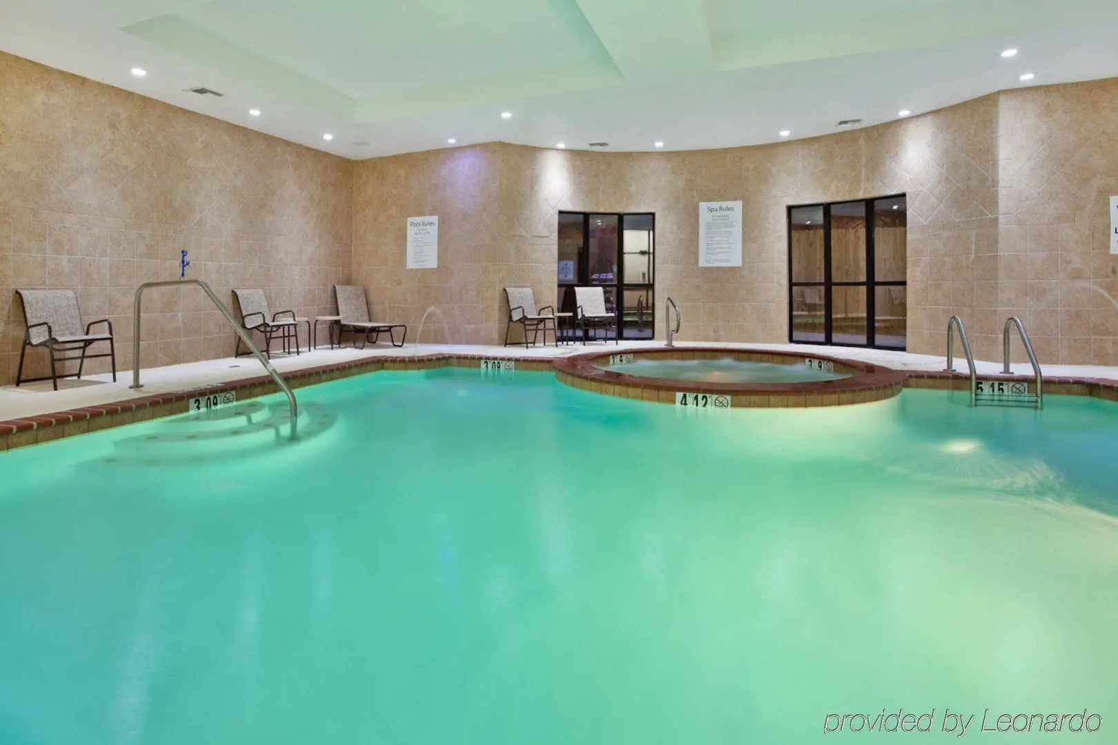 Отель Wyndham Lake Charles