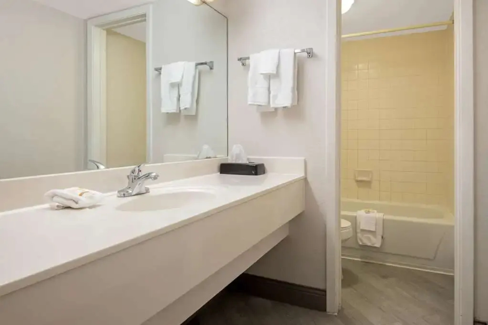 La Quinta Inn San Antonio Toepperwein #640