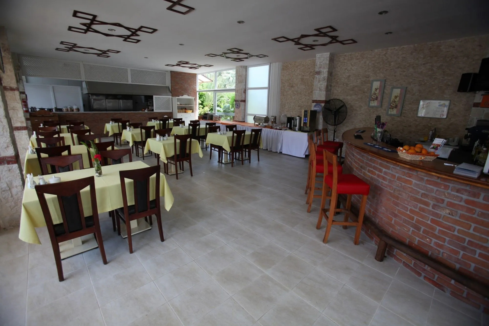 S3 Orange Exclusive Hotel