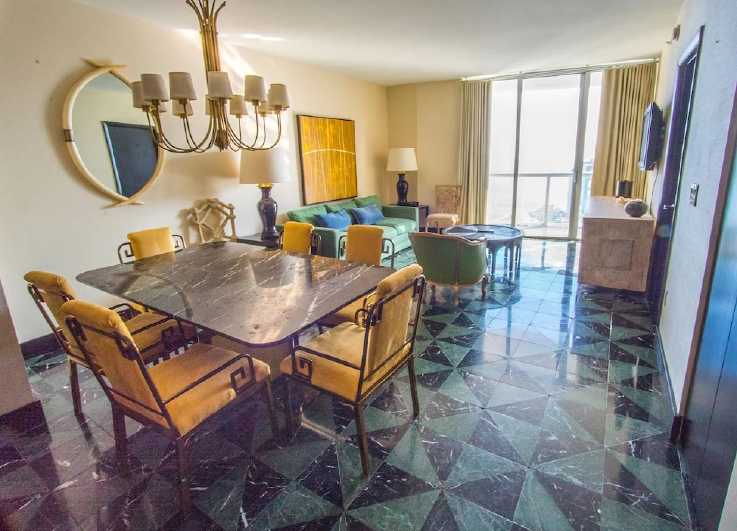 Brickell City Suites by YouRent