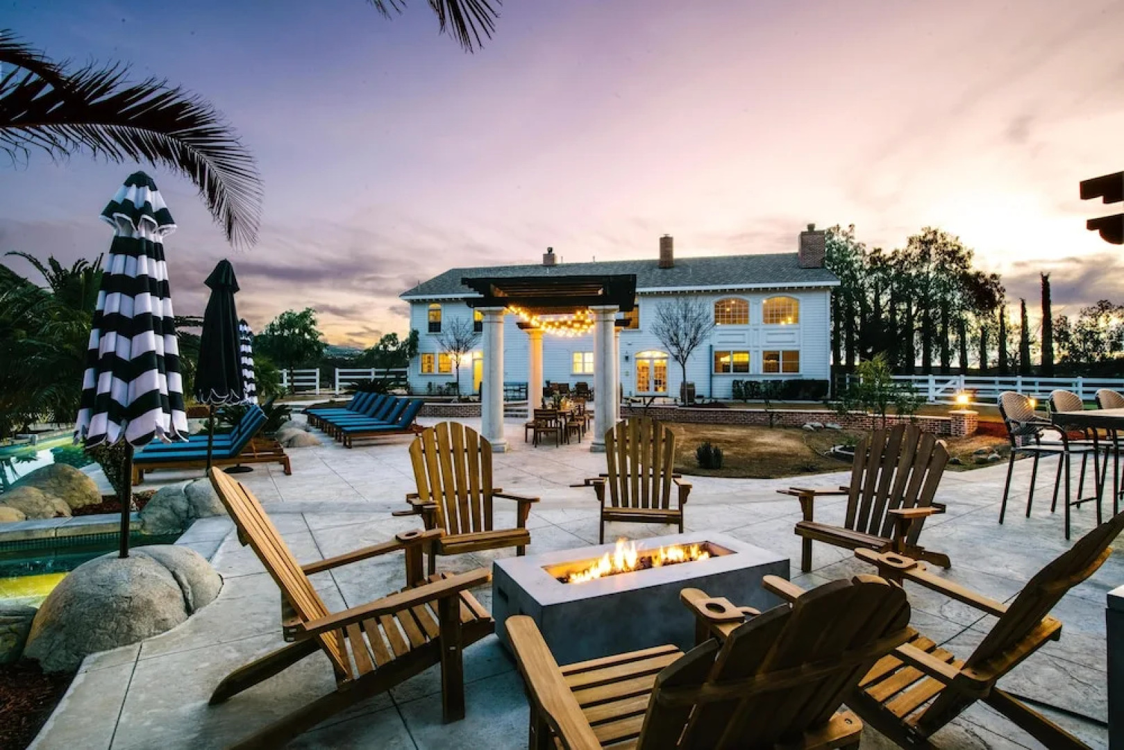 Warhol by AvantStay | Estate w/ Wine Cty Views | Sleeps 28!