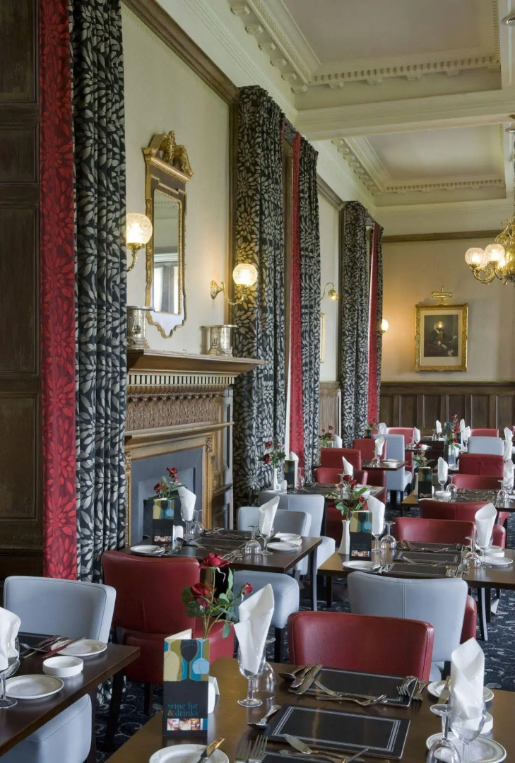 The Invercauld Arms Hotel