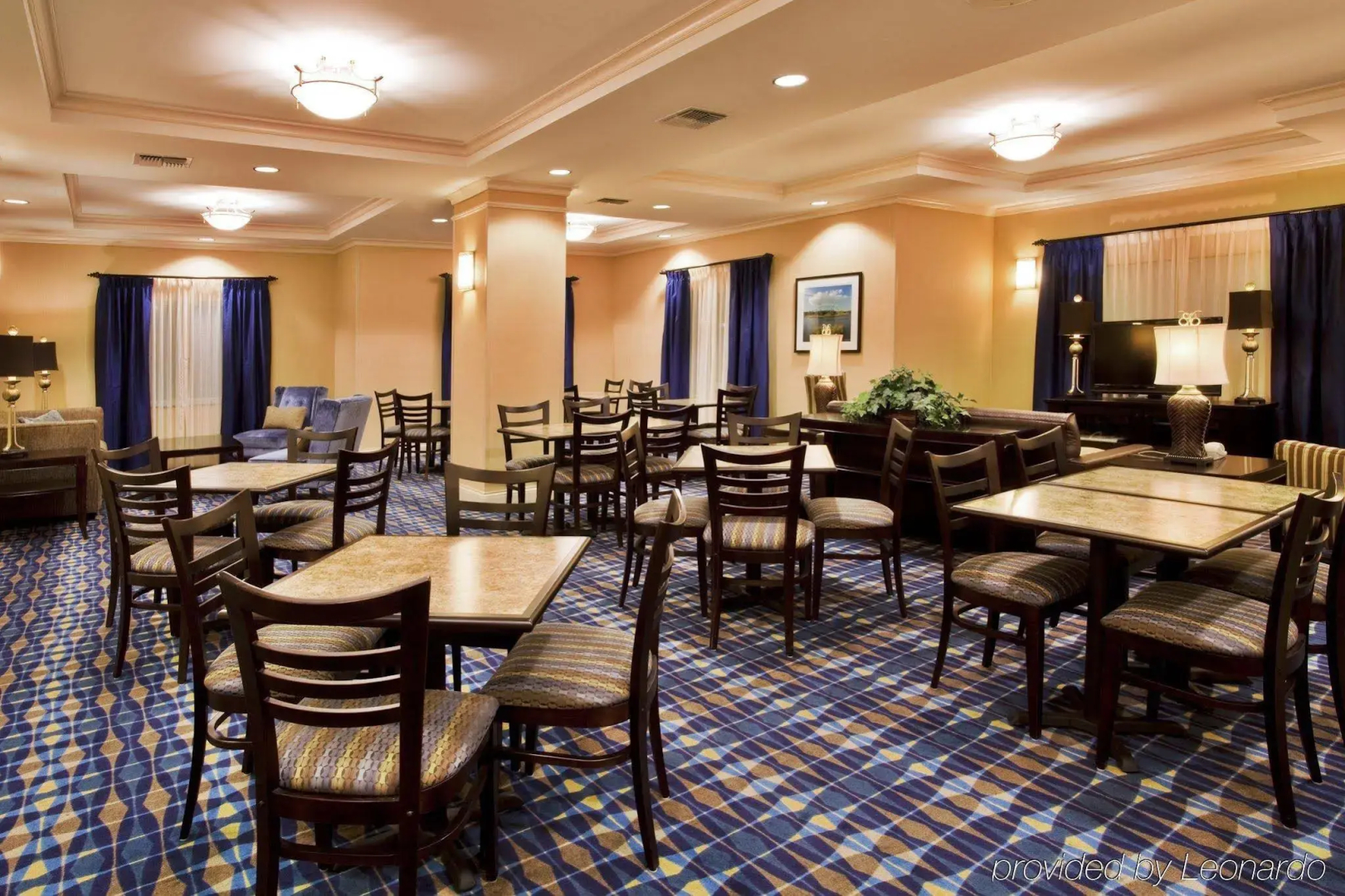 Holiday Inn Express Hotel & Suites Fort Pierce West by IHG