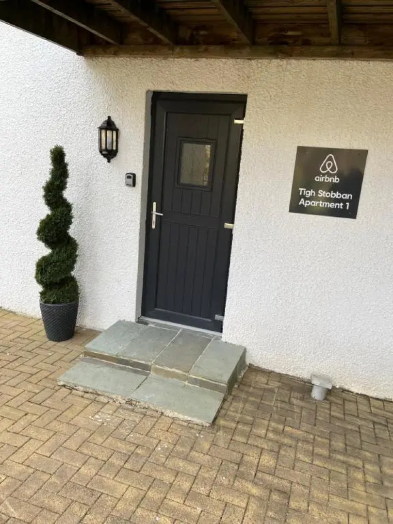 Tigh Stobban Apartment 1
