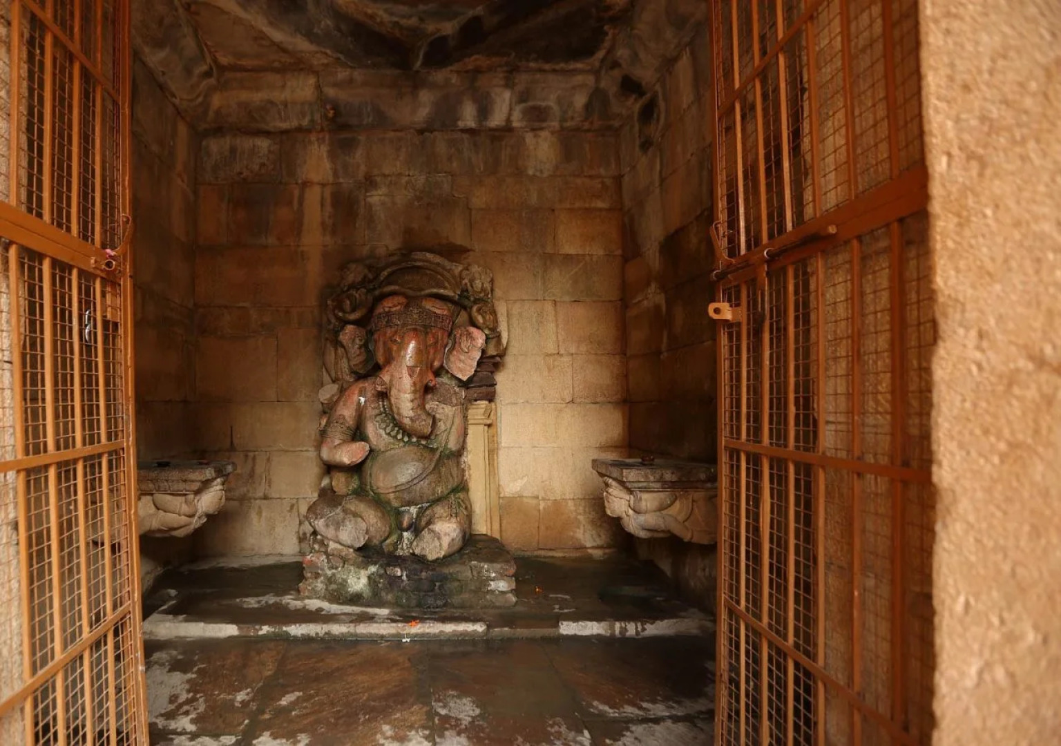 Bhainsrorgarh Fort Hotel