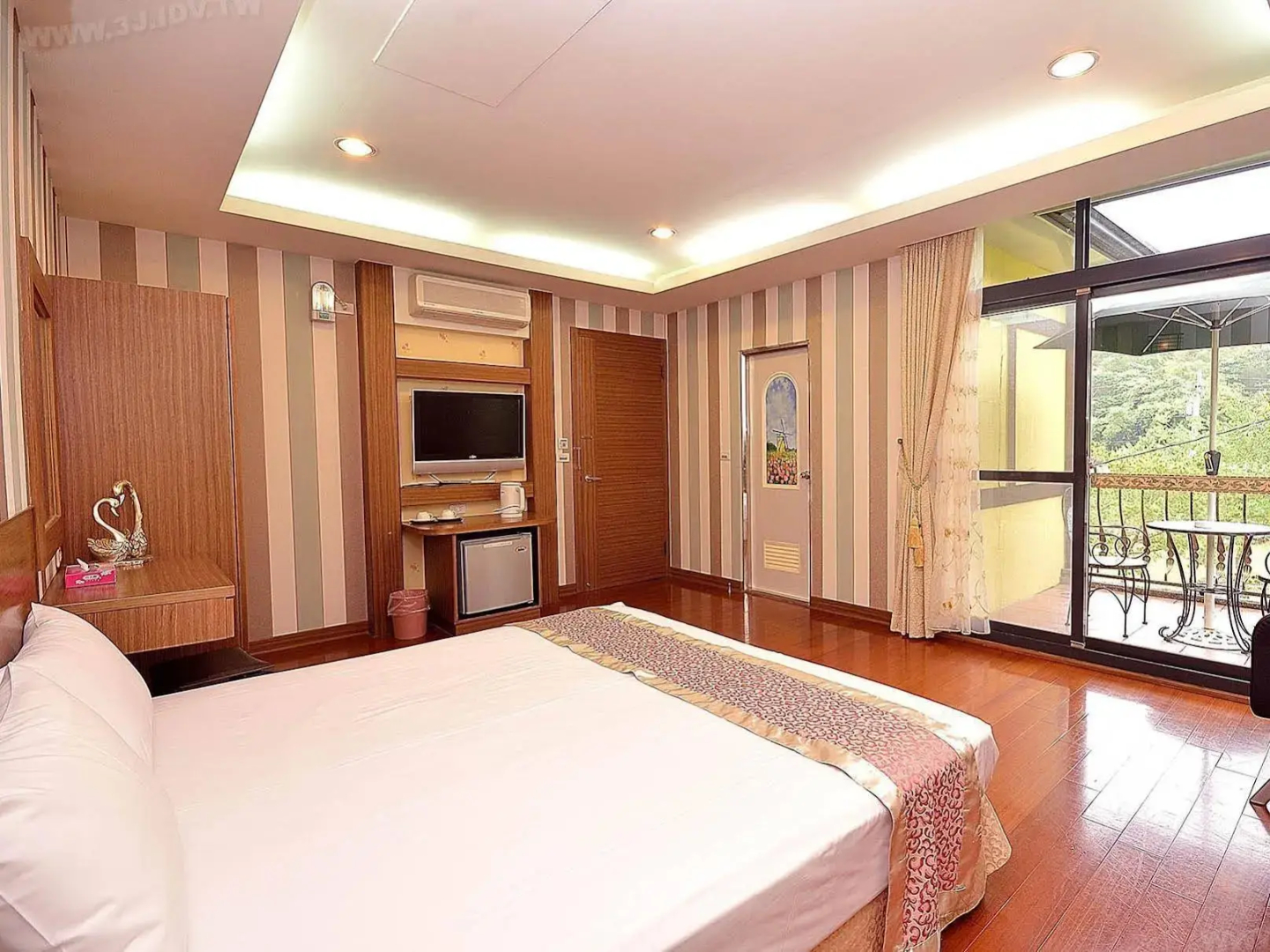 Peach Villa