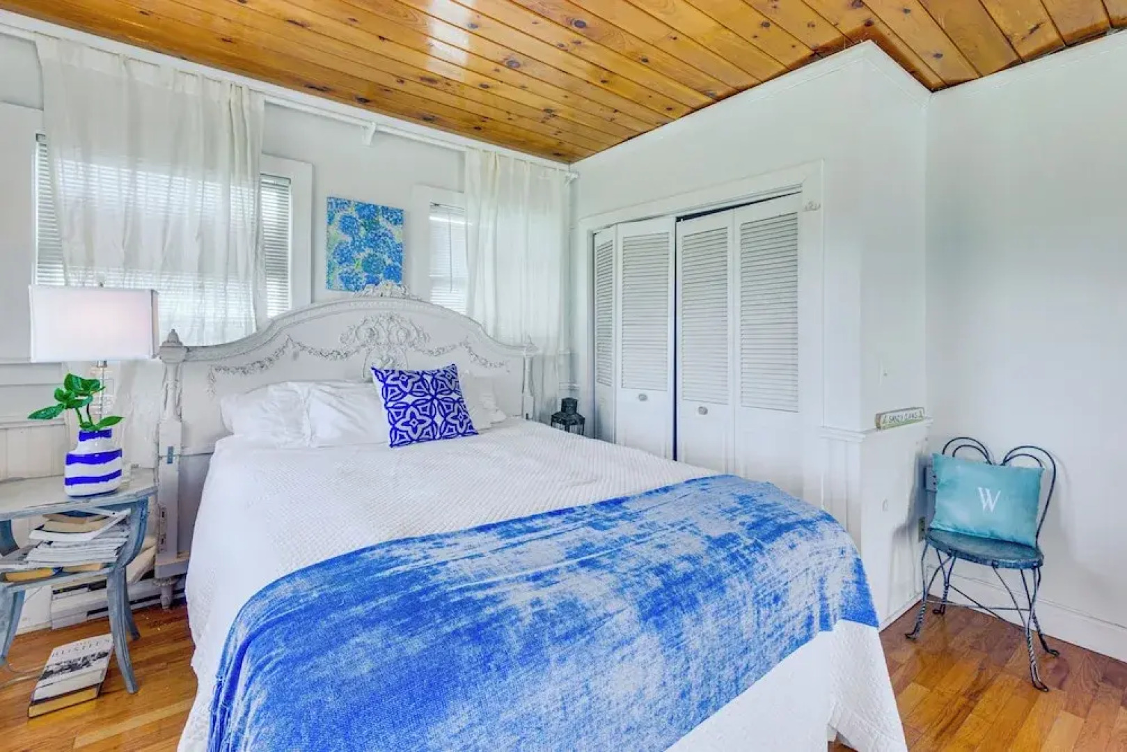 Walk to the Beach: Pet-friendly Gem in Biddeford!