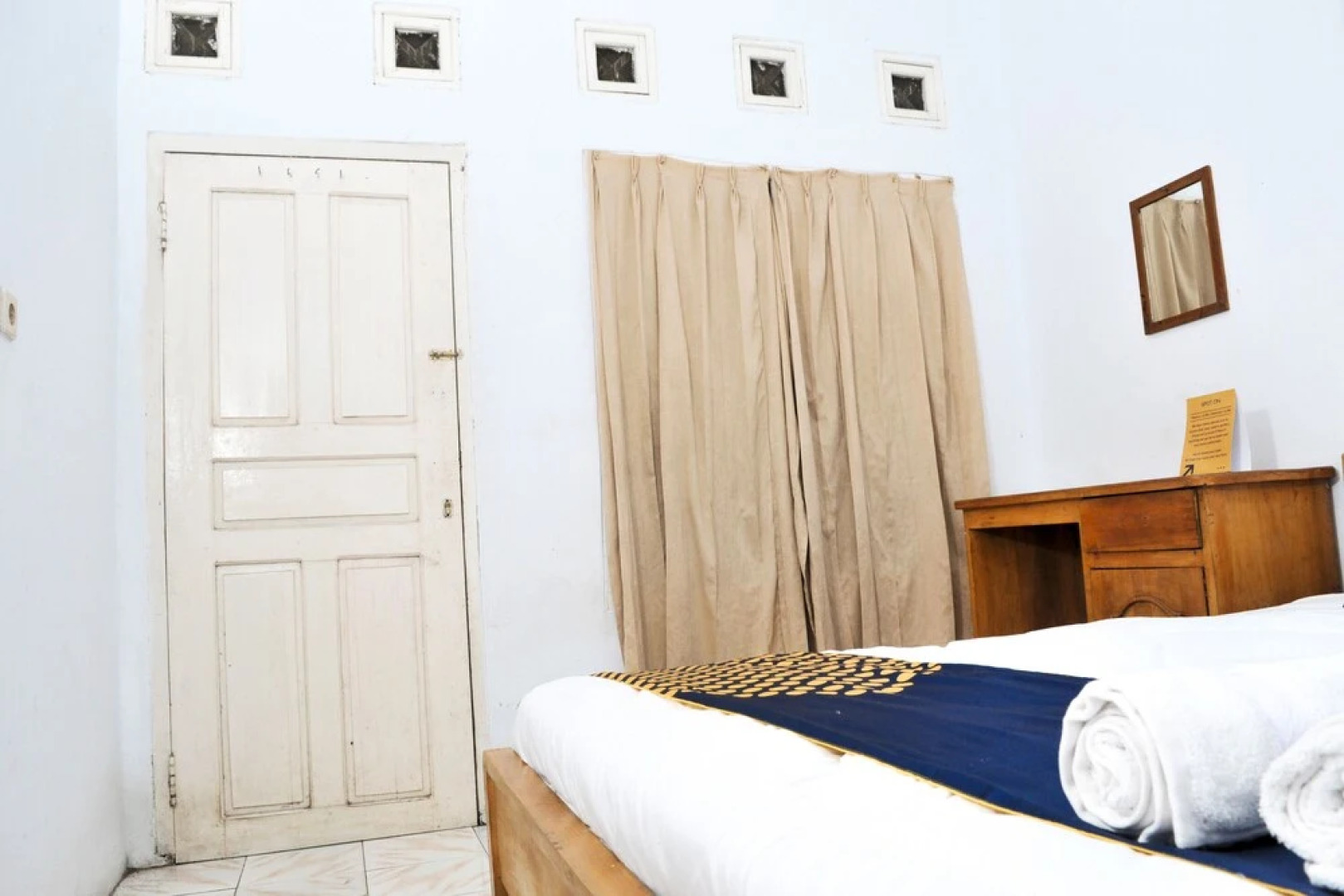 Rendy Putra Malingping by OYO Rooms