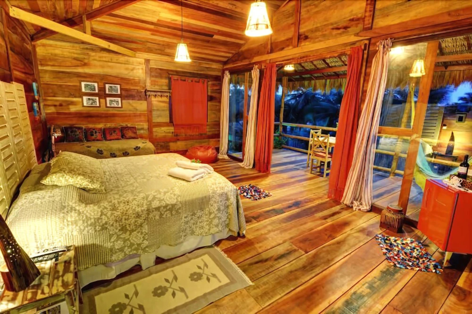 Hula Hula Brazil Icaraizinho