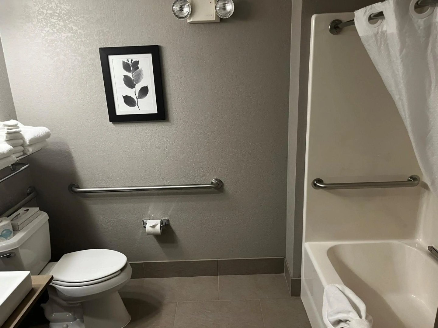 Country Inn & Suites by Radisson, Madison Southwest, WI