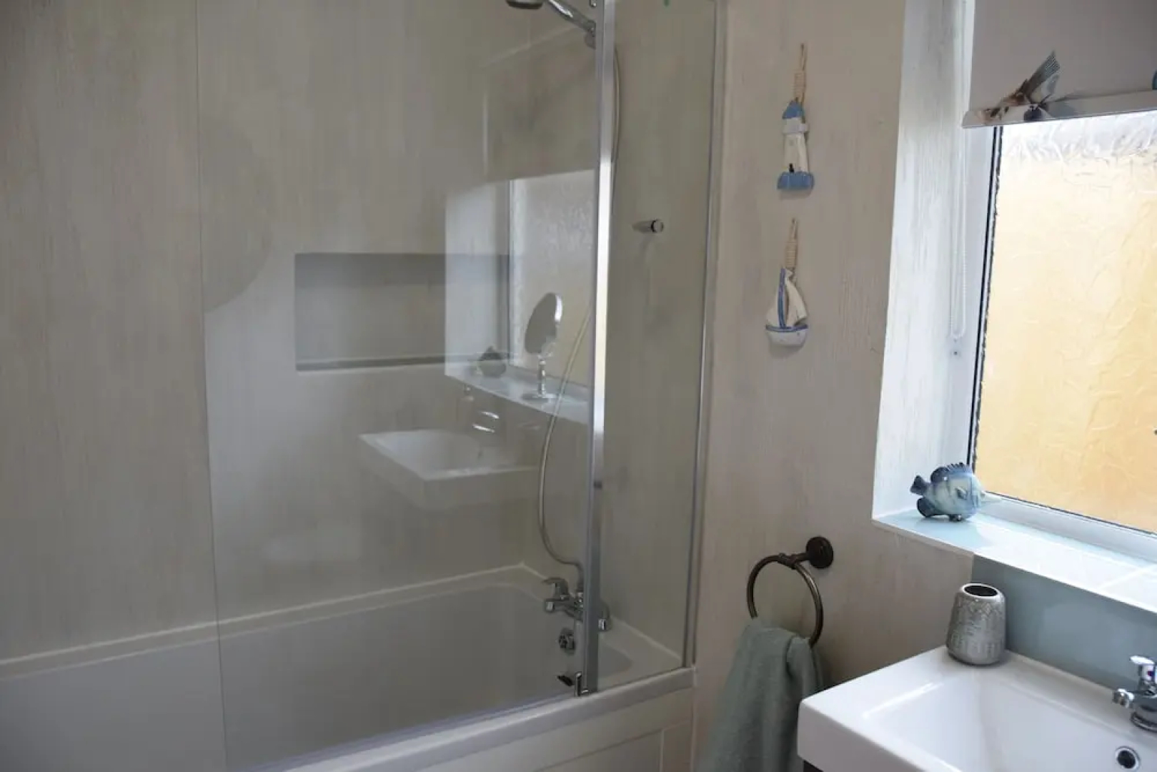 2-bed Cottage - Sleeps4 - Garden - Bbq