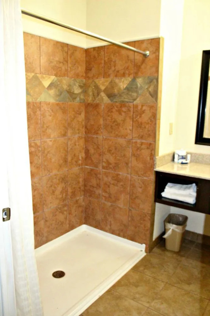 Windgate Extended Stay Hotel