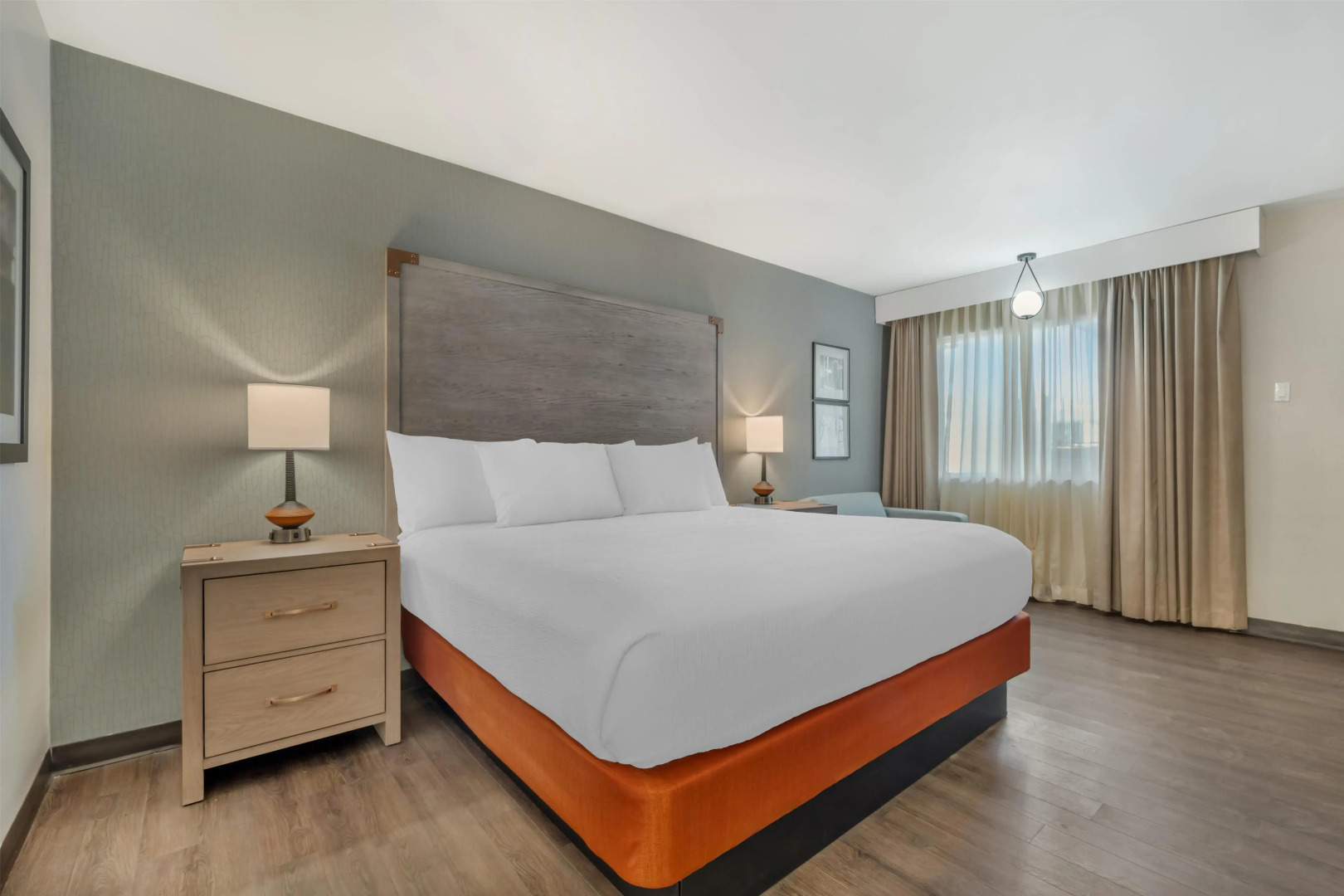 Best Western Plus King's Inn & Suites