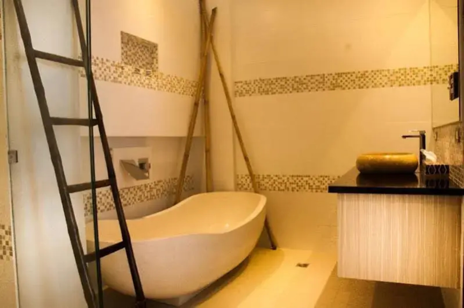 Karuna Suites & Residence