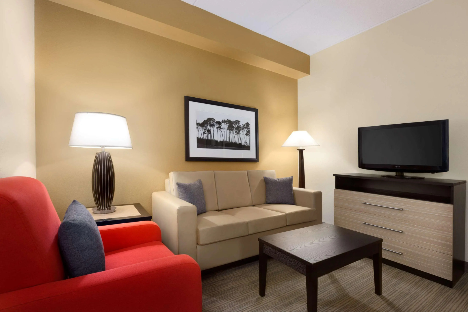 Country Inn & Suites by Radisson, Dalton, GA