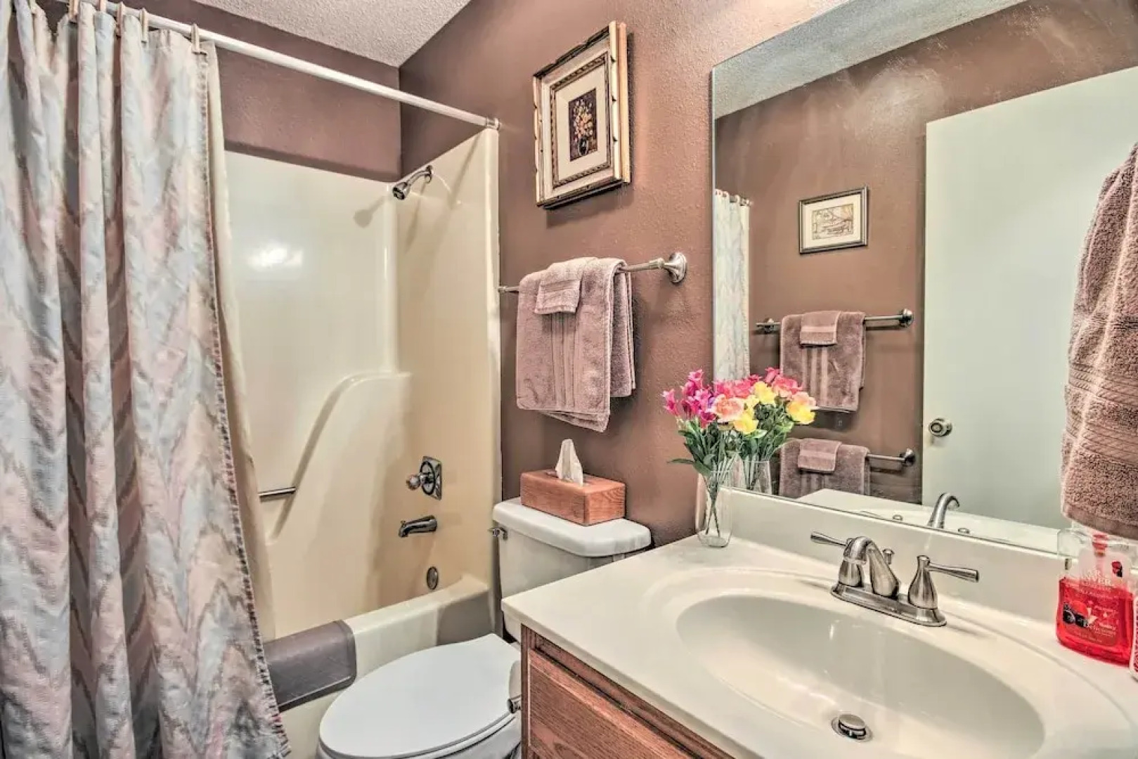 Bella Vista Home Base Near Mtn Biking & Golf!