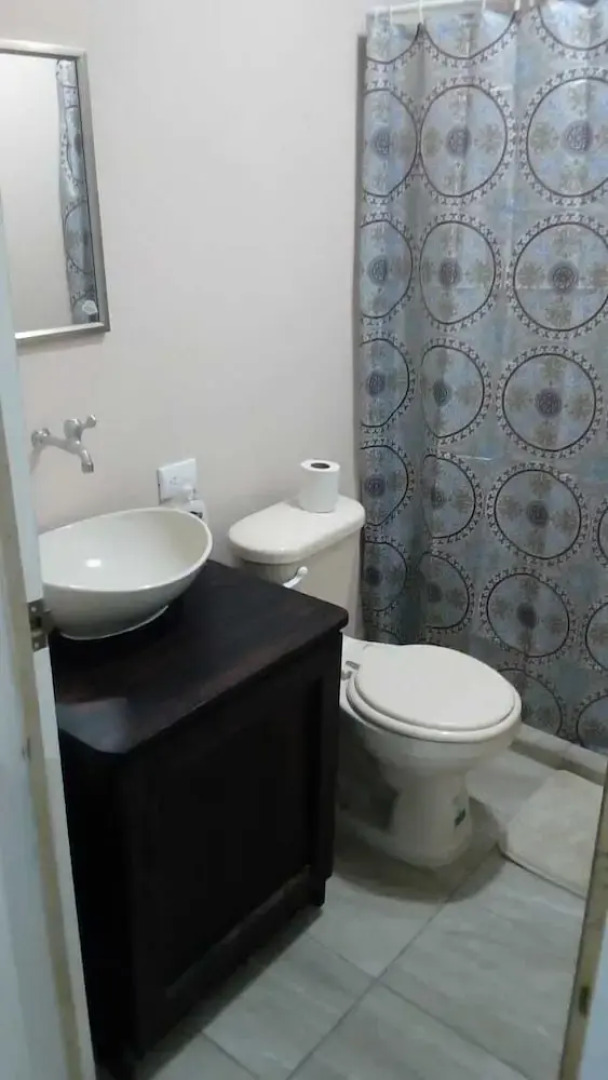 Hospedaje Alvarez Hosts