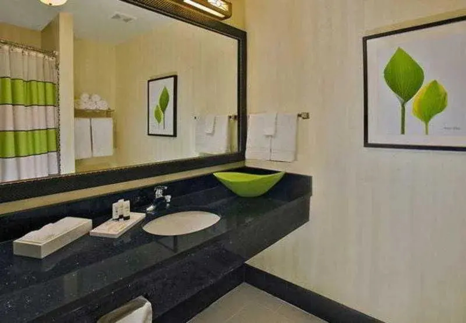 Fairfield Inn & Suites New Buffalo