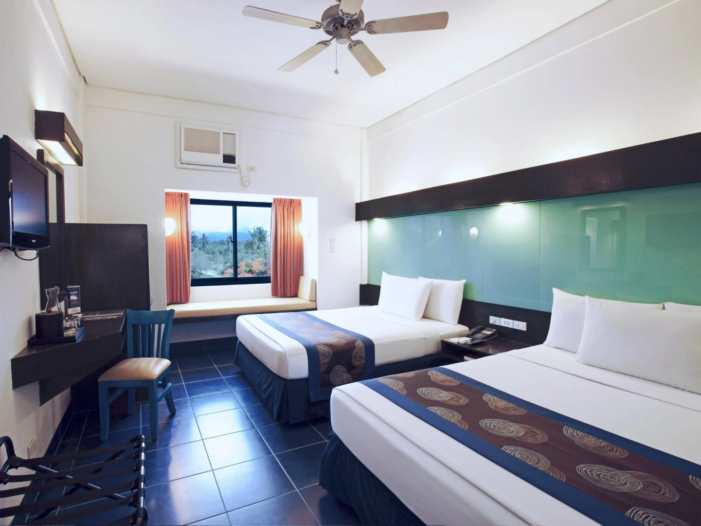 Microtel by Wyndham Puerto Princesa, Palawan