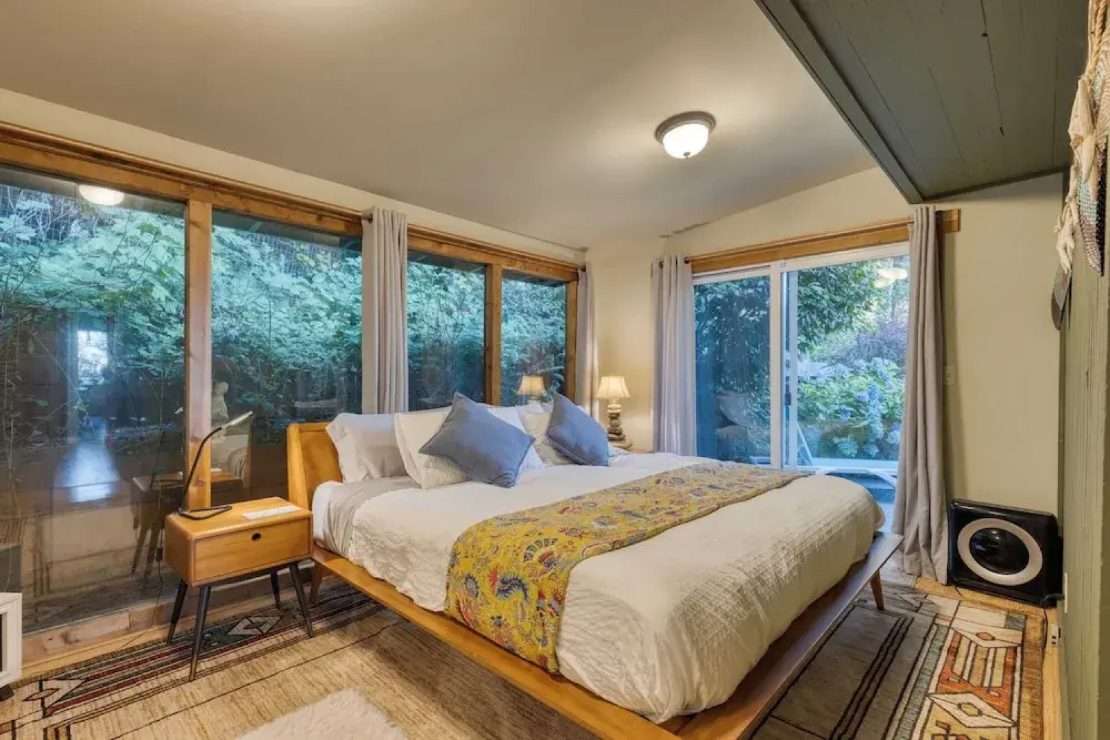 Coastal Escape w/ Balcony, Firebowl & Ocean Views Near Manzanita Sunset House by Avantstay