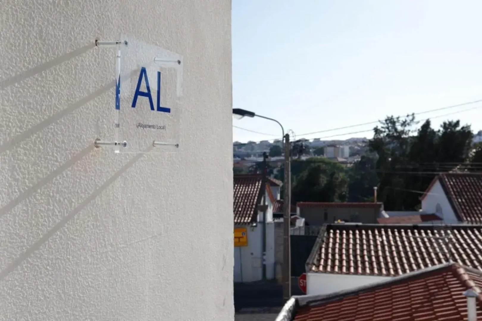 Carcavelos Beach&Bike House (view, parking, wi-fi)