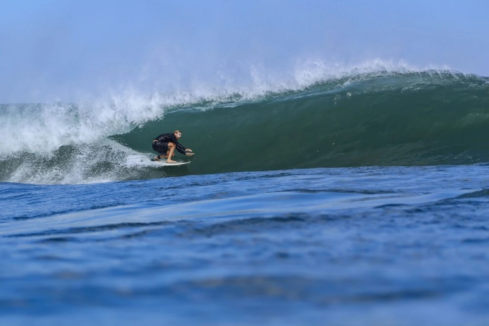 Wave House - Surf Camp