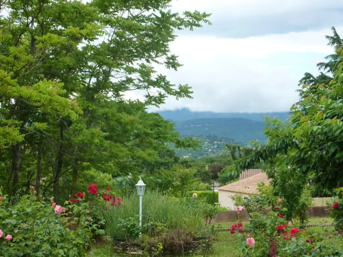 House With one Bedroom in Gargas, With Private Pool, Terrace and Wifi