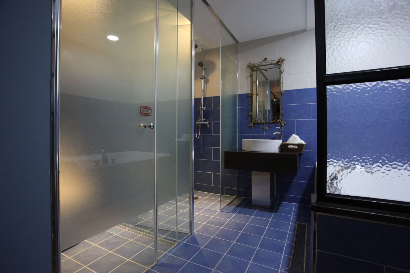 Bupyeong Shampoo Hotel