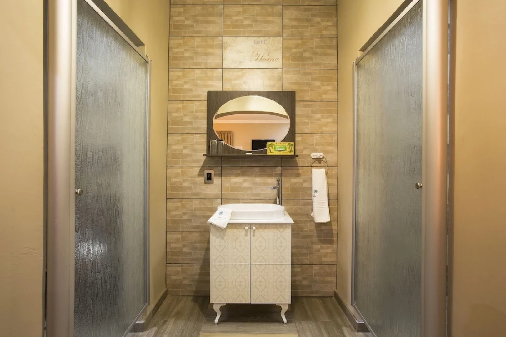 The Royal Palm Bed & Breakfast