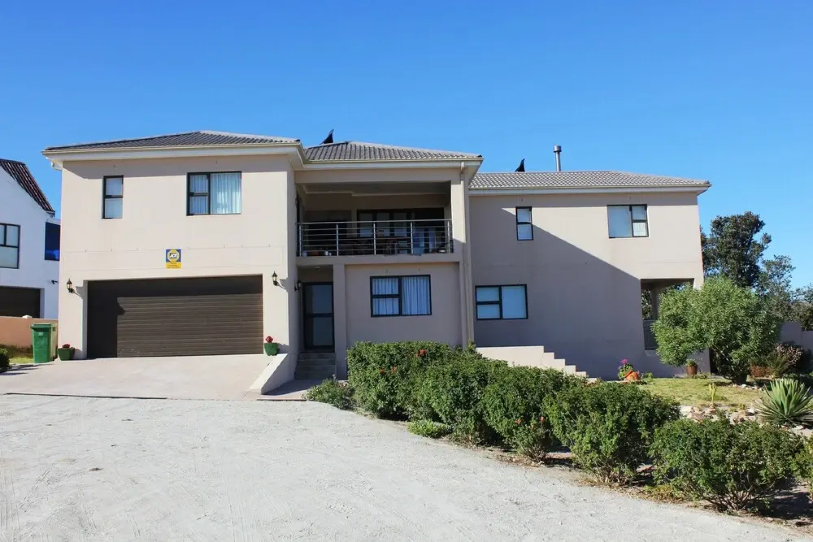 6 Sa-ais Resting Place