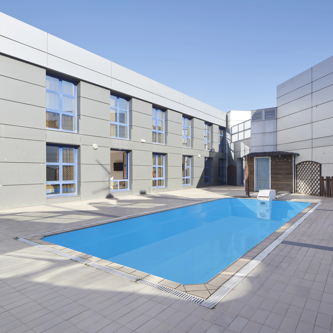 Iraipe Logroño Hotel