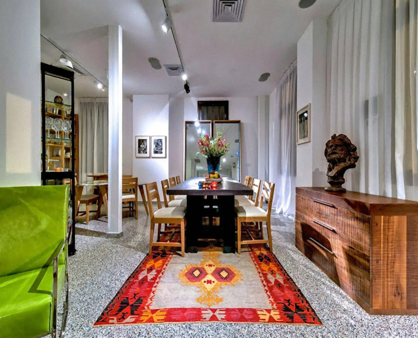 Villa Rothschild by Zvieli Hotels