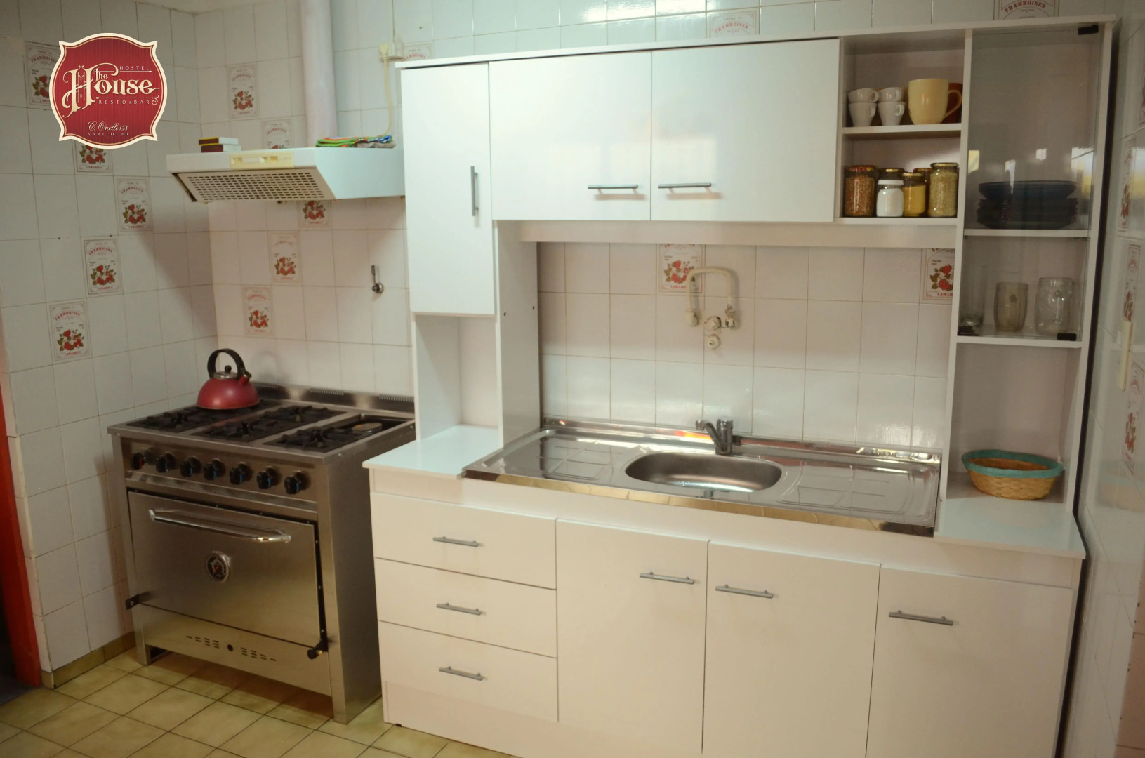 The House Hostel Resto & Bar Bariloche