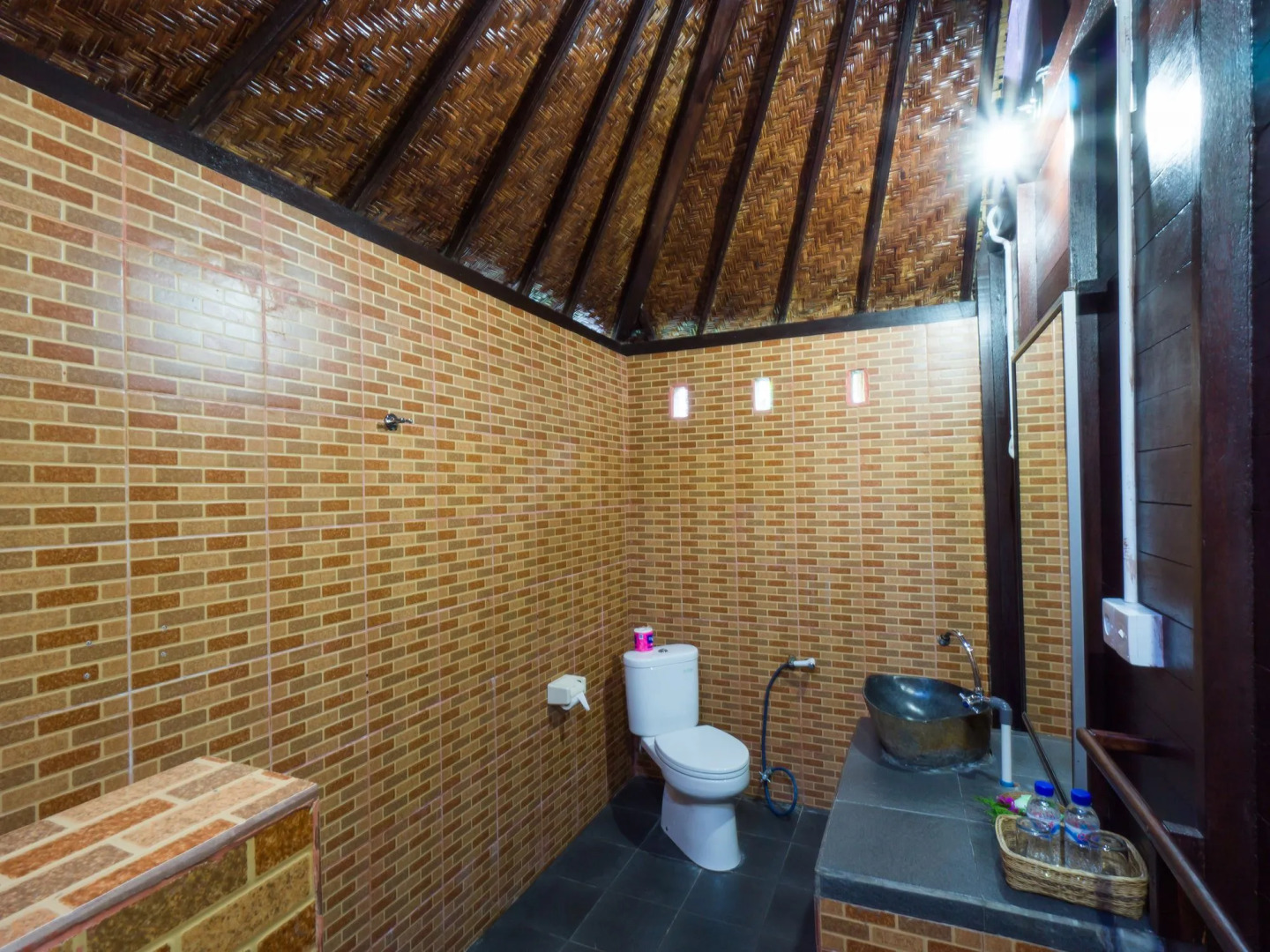 Songlambung Beach Huts