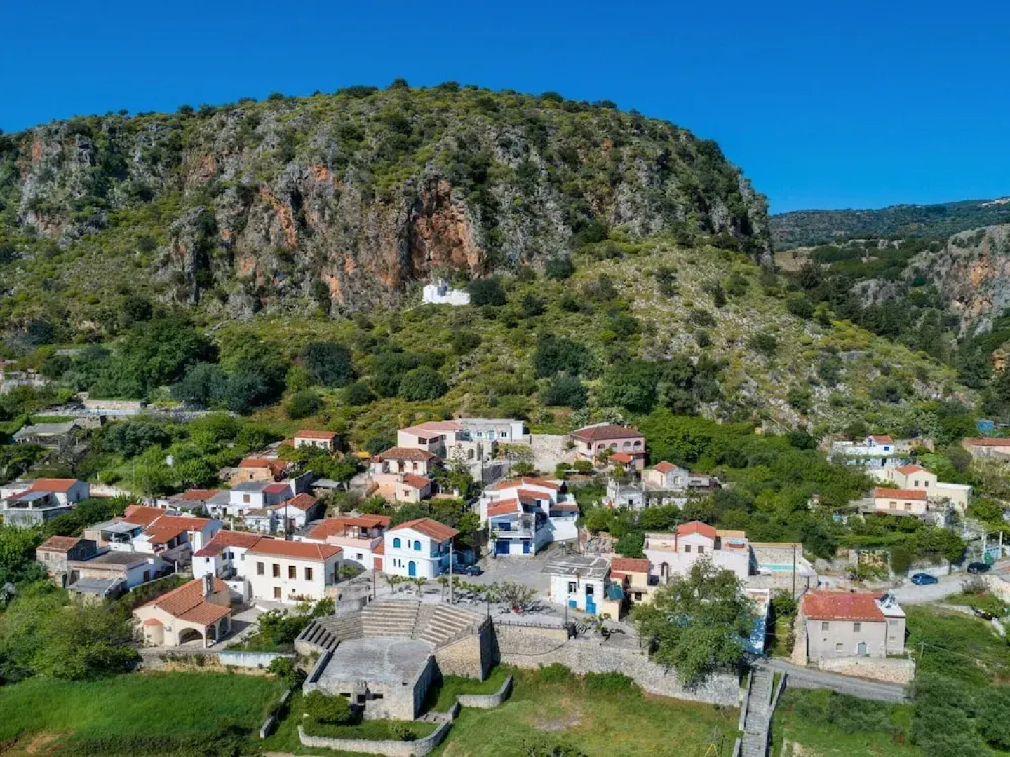 Charming Holiday Home in Maheri