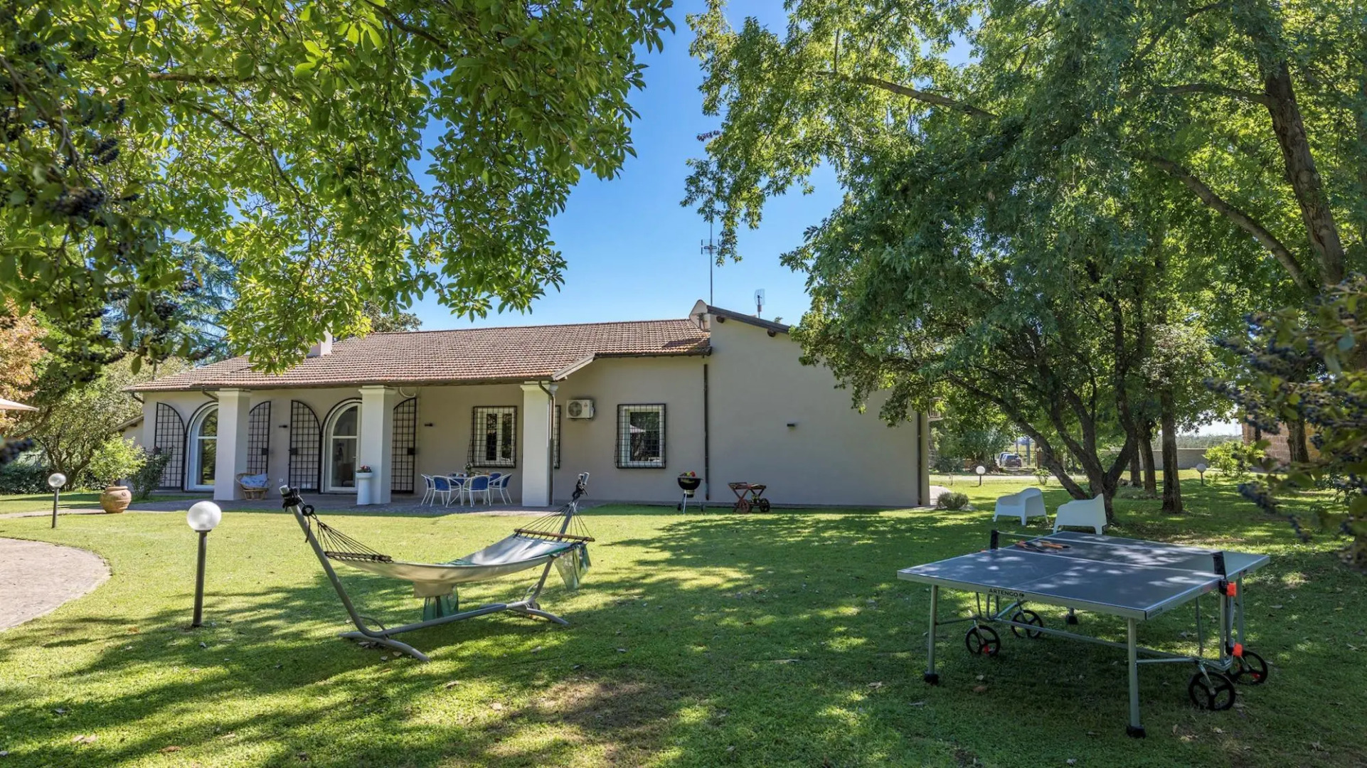 Vt-c765-dgbl0at - Villa Rasena 6