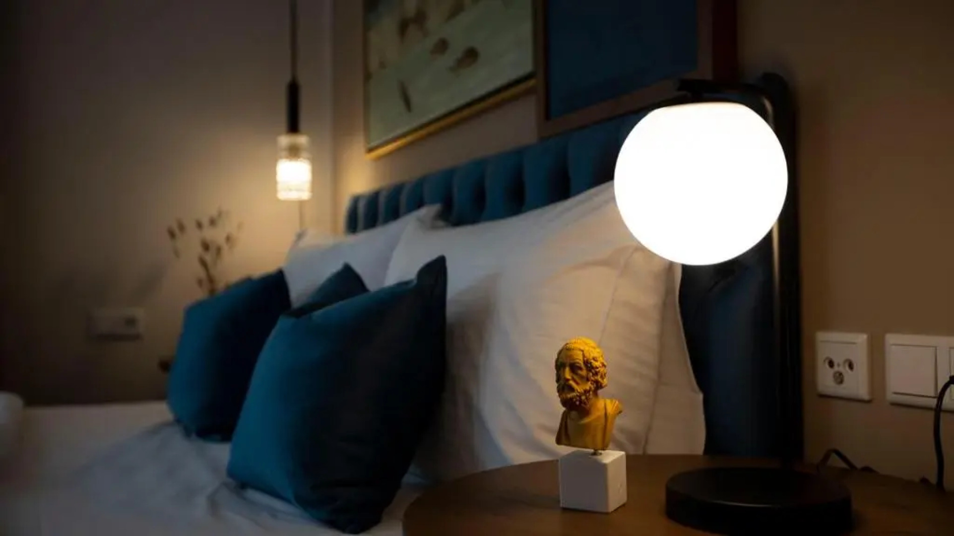 Delphi Hotel & Restaurant