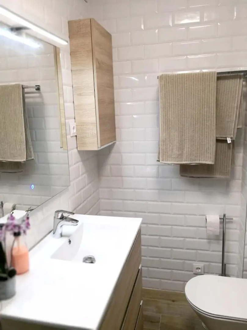 Apartment With 2 Bedrooms in Mogro, With Wonderful sea View, Furnished Terrace and Wifi Near the Beach