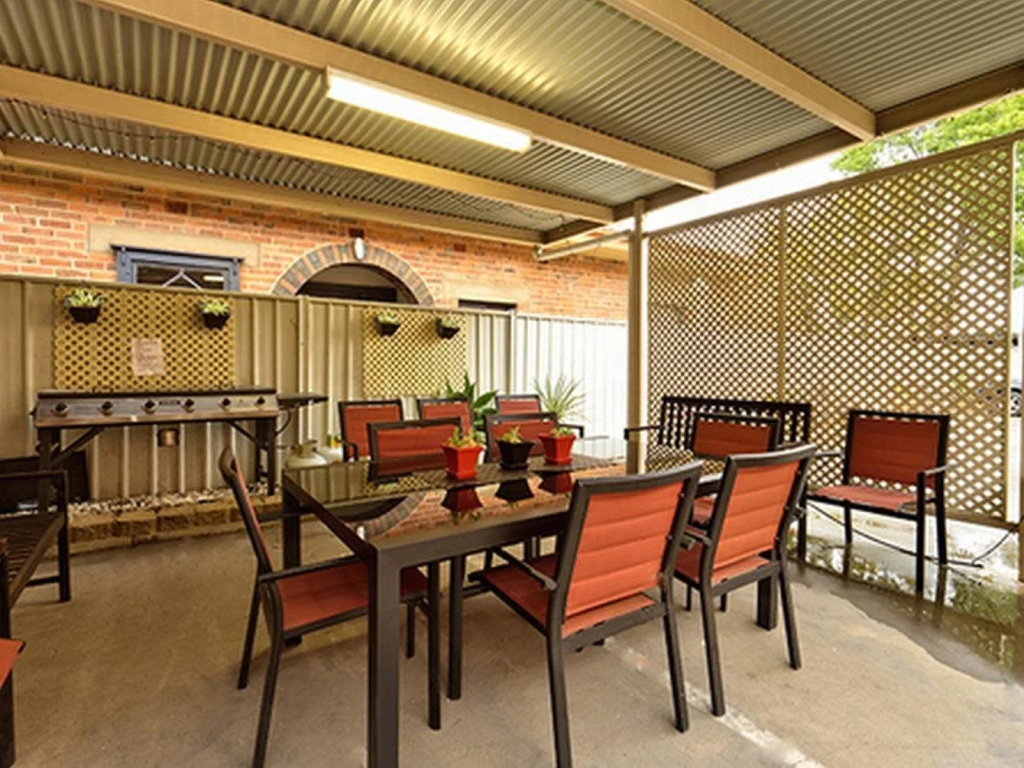 Central Yarrawonga Motor Inn