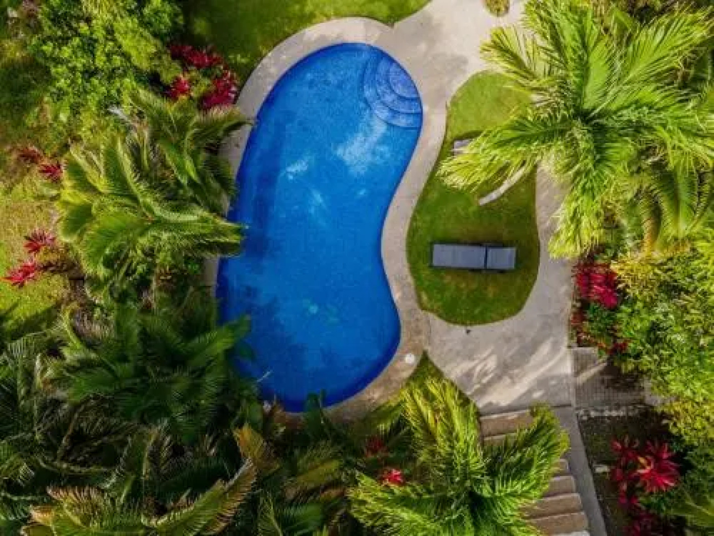 Ola Bonita BeachFront Apart Hotel