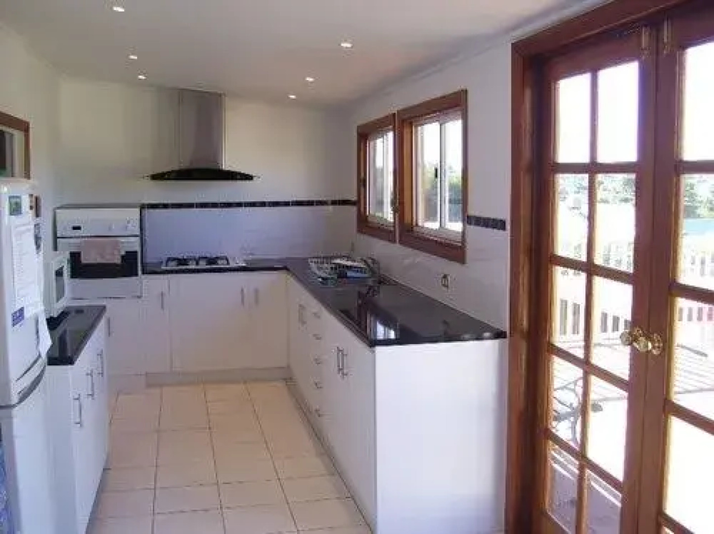 Aussie Bacon and Eggs Cottages