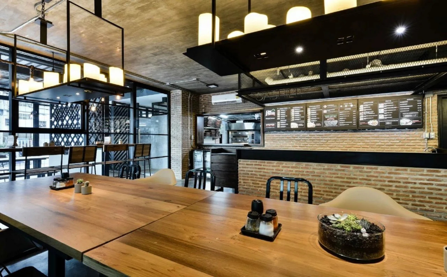 De Botan Srinakarin Hotel & Residence