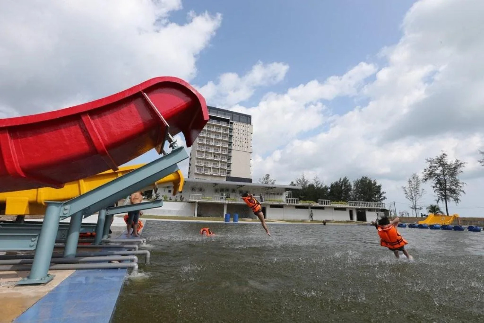 Amerald Resort Hotel Desaru