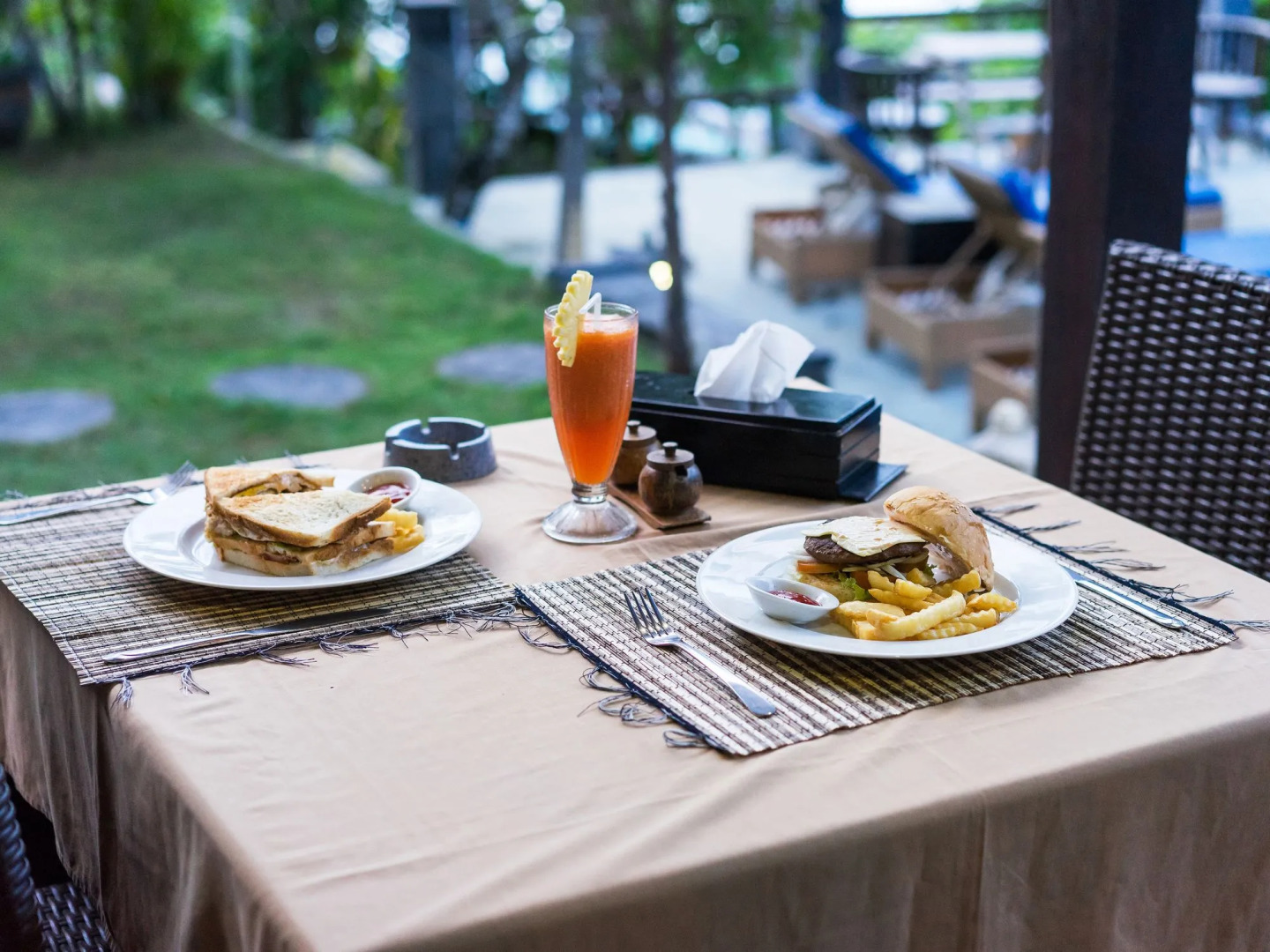 Songlambung Beach Huts